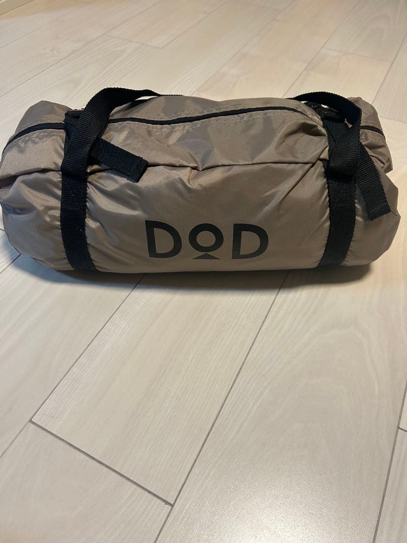 DOD キャンプテント ベージュ 収納バッグ付き