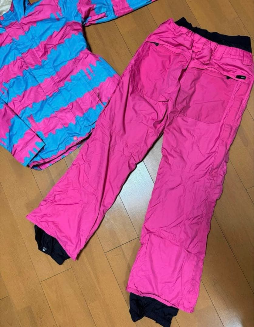 Burton スノボウェア　上下セット　美品　スノーボードウェア