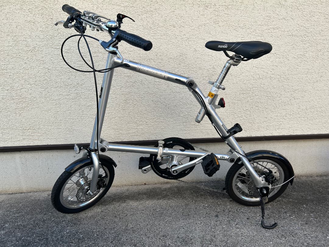 値下げ！nanoo 折りたたみ自転車 シルバー　中古