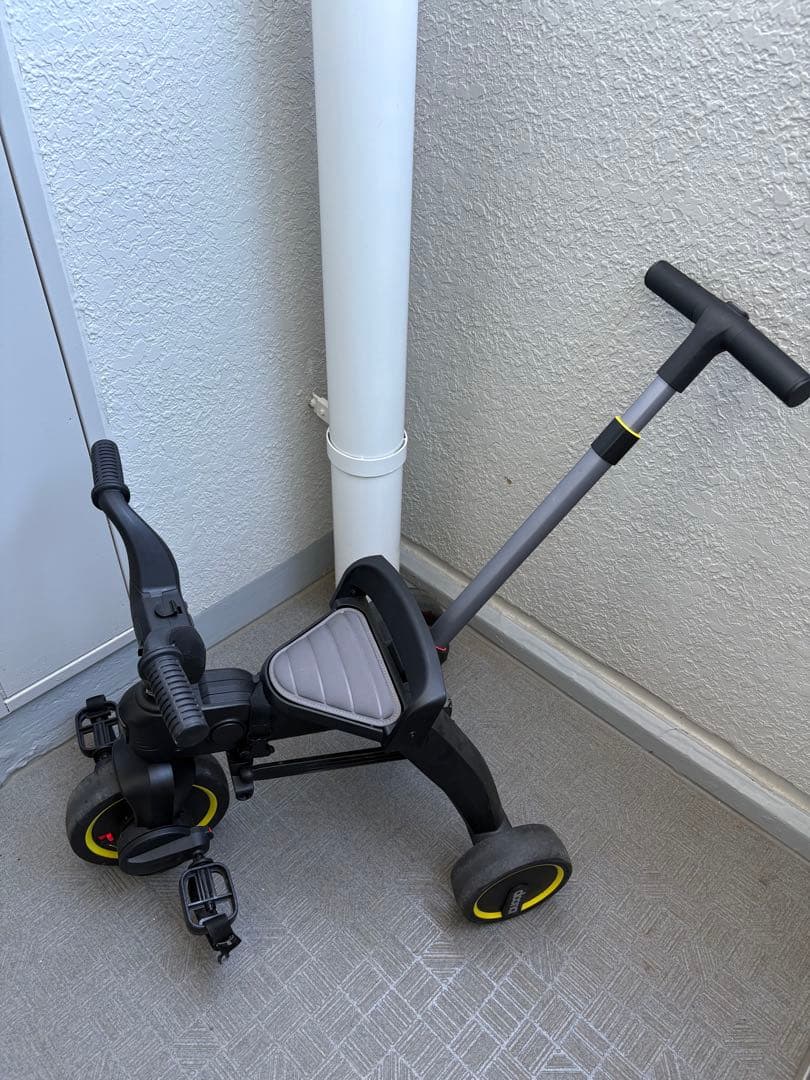 doona（ドゥーナ）Liki Trike　リキトライク　三輪車　グレイハウンド