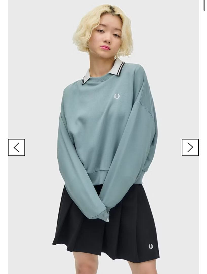 フレッドペリー　スエット　ブルー
