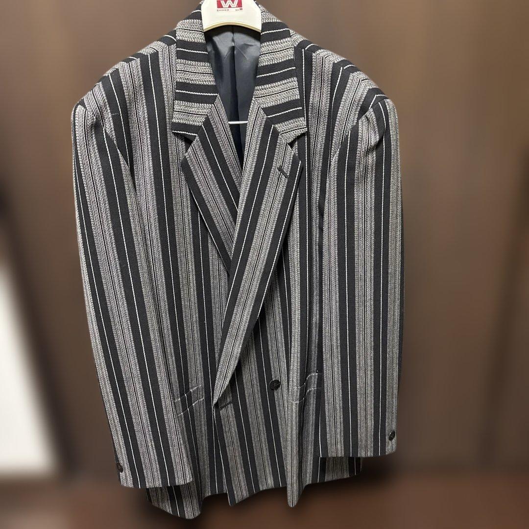 紳士ダブルスーツ