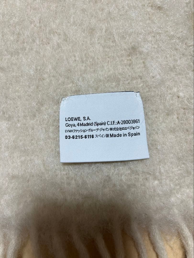 tifakaロエベ マフラー LOEWE ホワイト