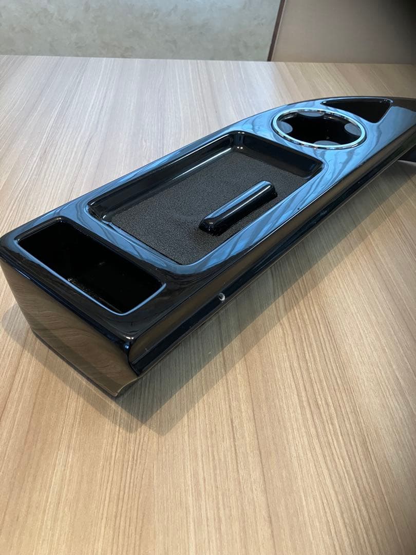 エアーズロックジャパン キャラバン フロントテーブル ピアノブラック　used品