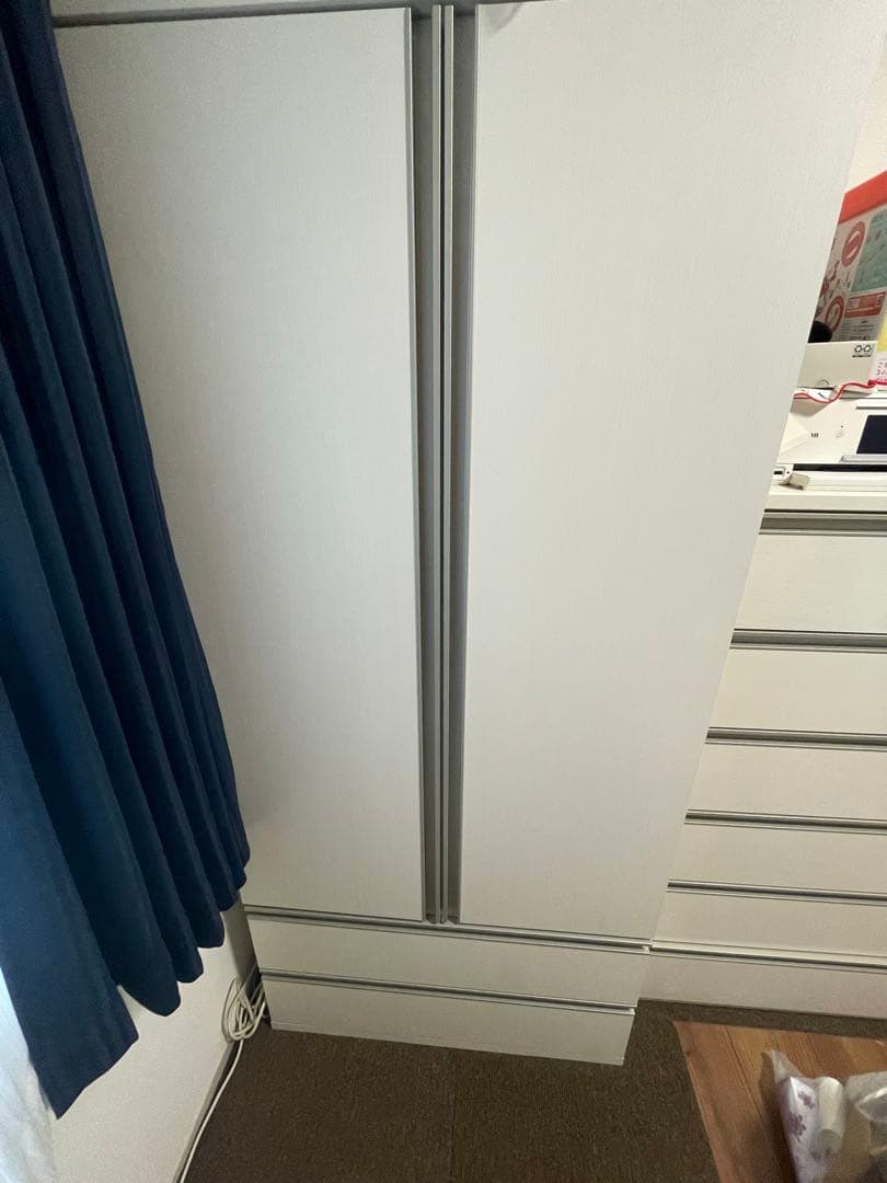 ワードロープ　ニトリ　ホワイト収納タンス ハンガーラック付き