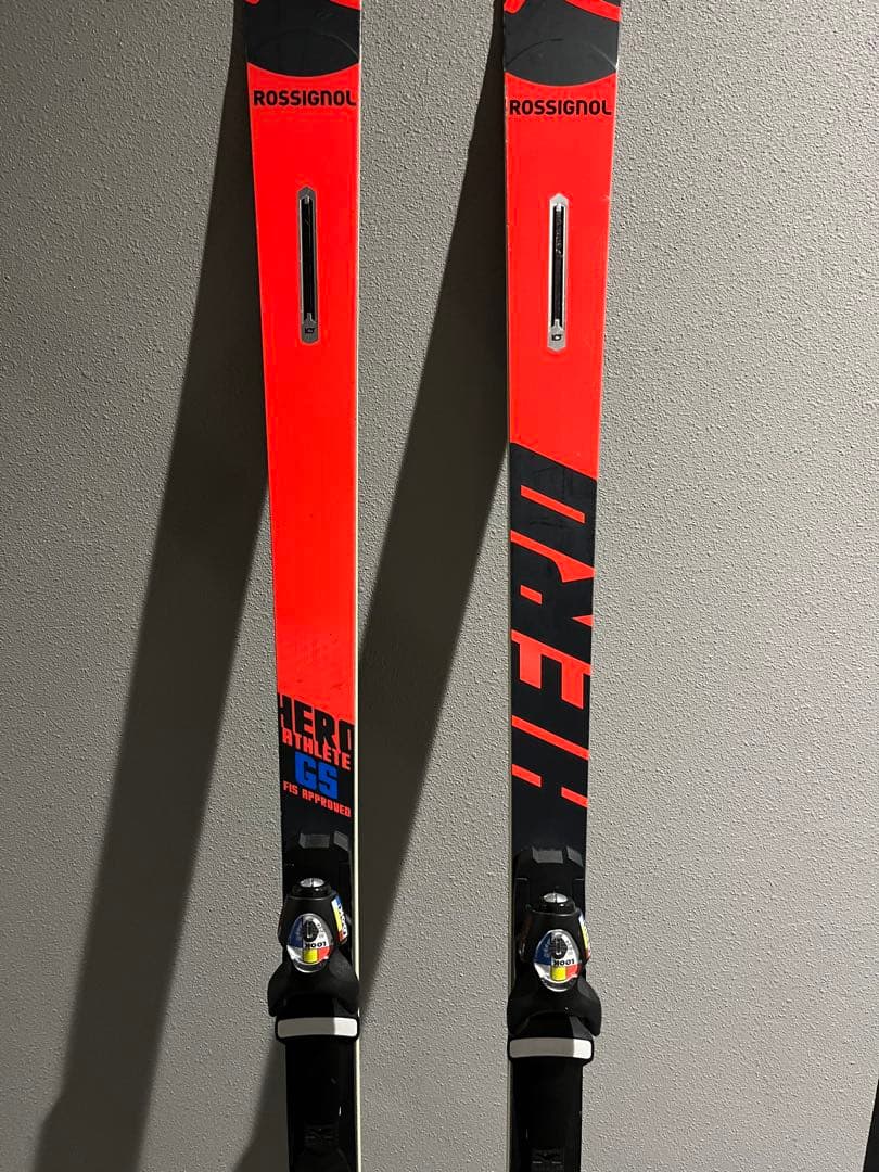 ROSSIGNOL HERO スキー板 オレンジ/黒