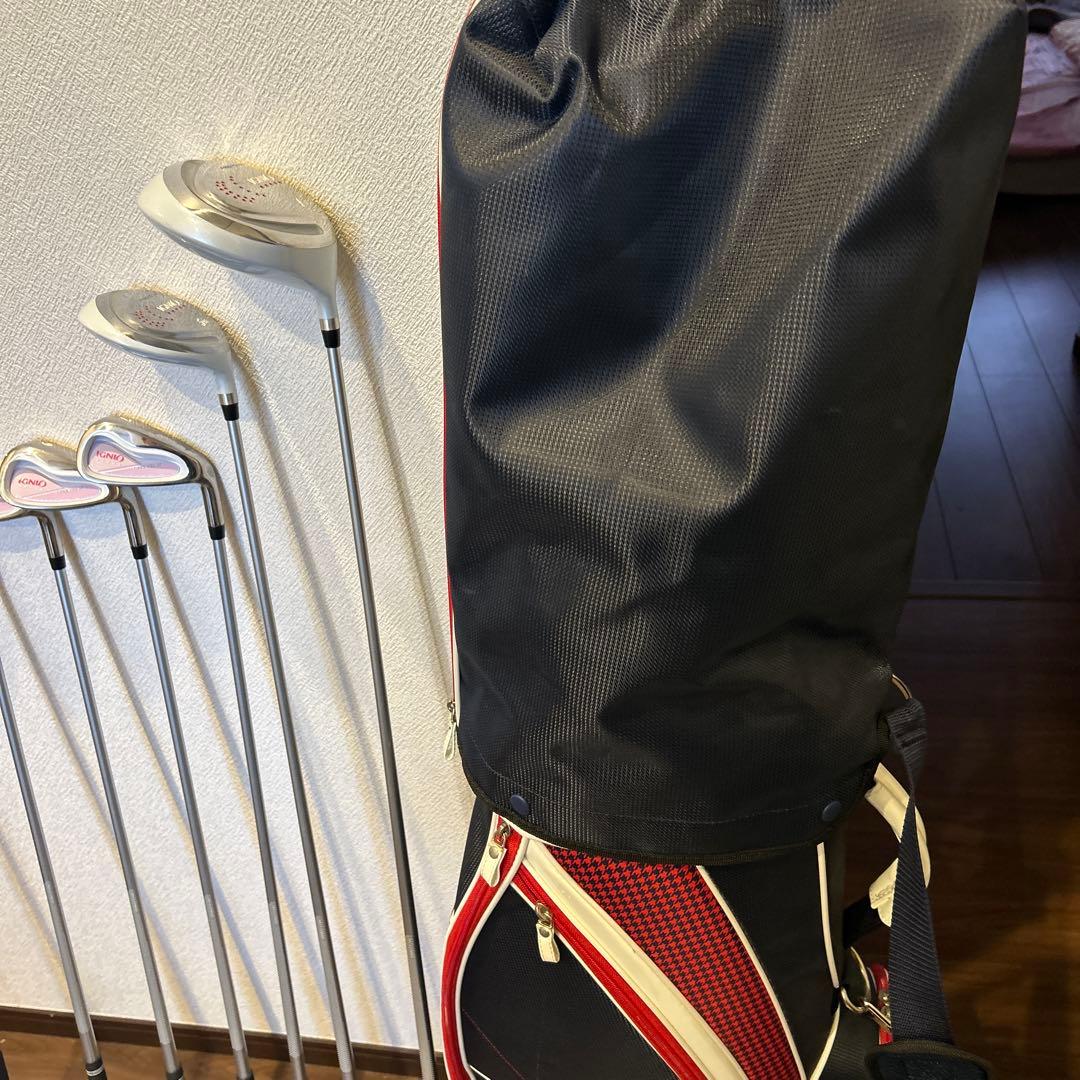美品IGNIO レディースL 7本　右利き　イグニオ　ハーフゴルフセット