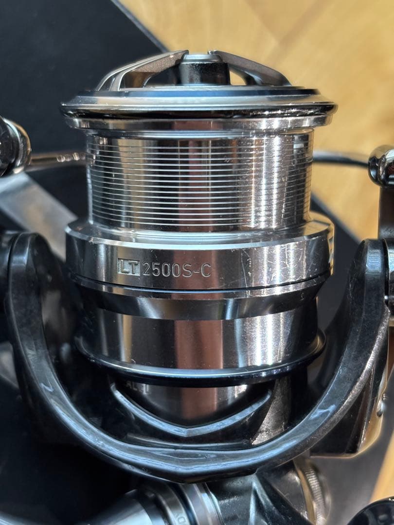 リール SLP WORKS 18EXIST FC 2500S-C