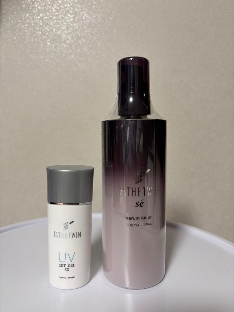 最終値下げ エステツインSE 化粧水 300ml ＆日焼け止め