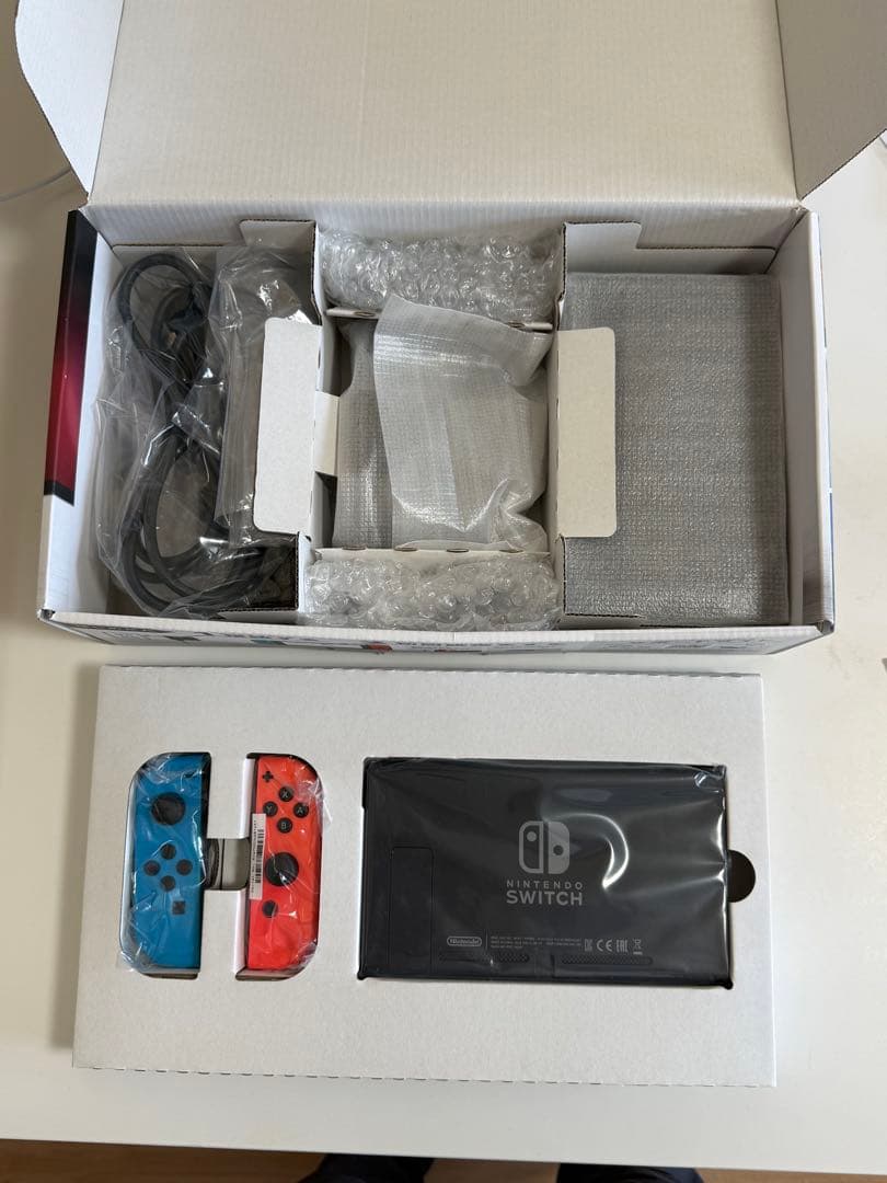 Nintendo Switch 本体　中古完品128GBSDカード付き
