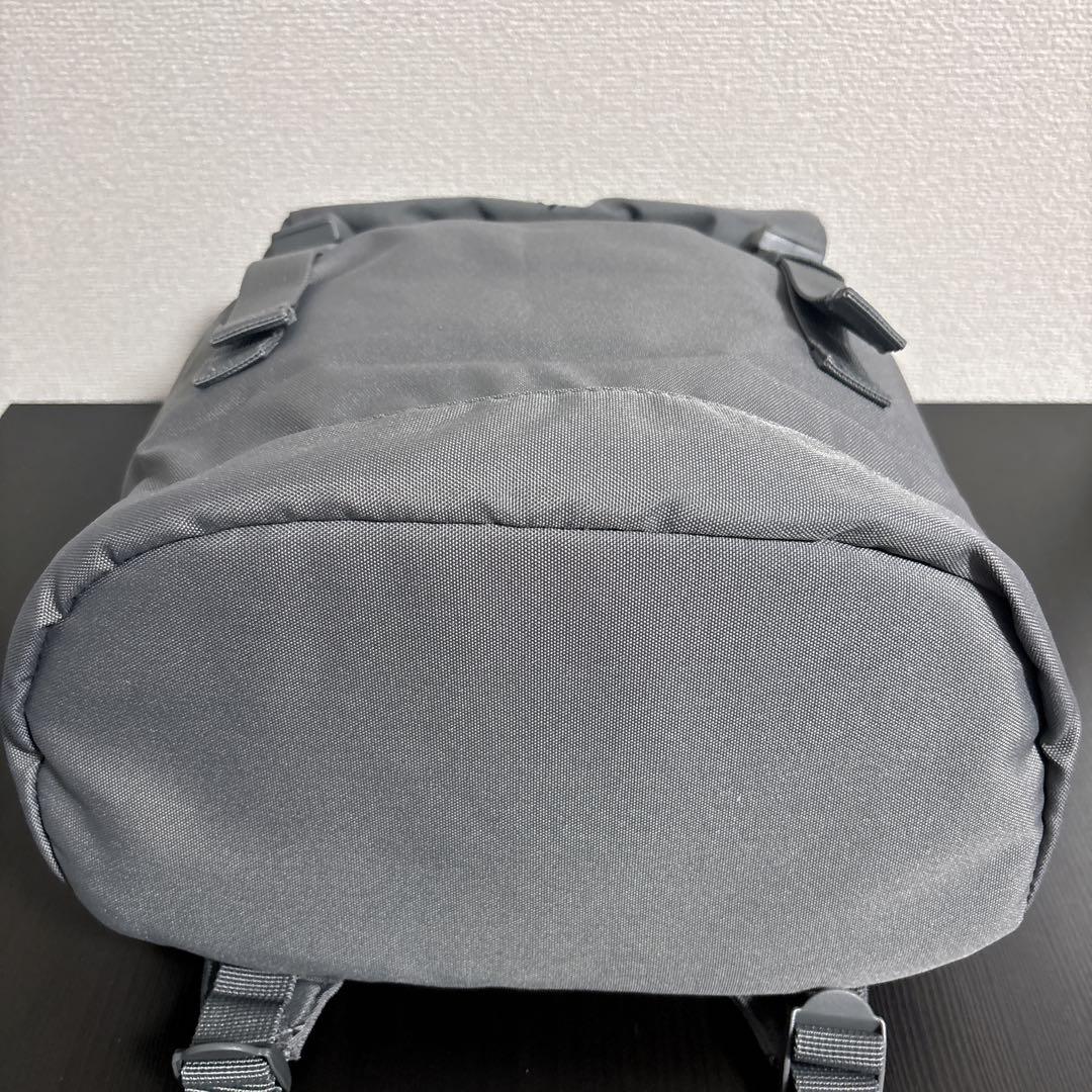 【極美品】ラルフローレン リュックサック　グレーRAS10104A