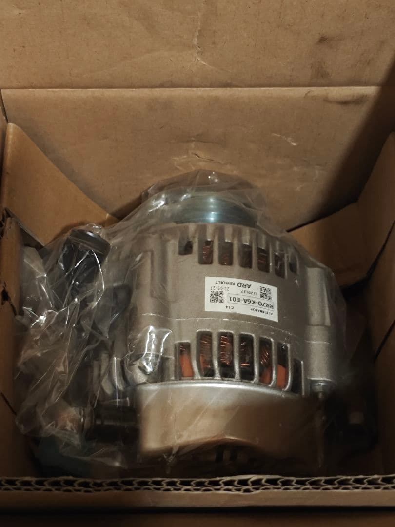 DA64V エブリィ リビルト 高出力 オルタネーター　31400-68H00