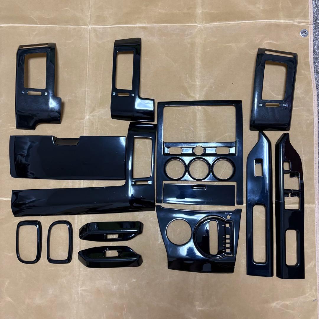 デリカ D5 インテリアパネル