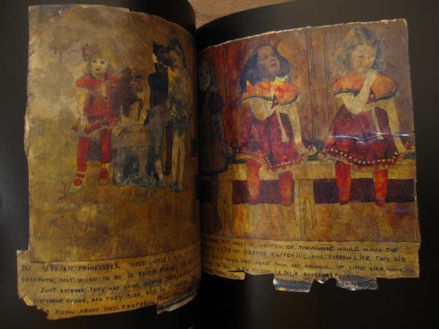 ヘンリー・ダーガー 非現実を生きる　初版　帯付き　Henry Darger