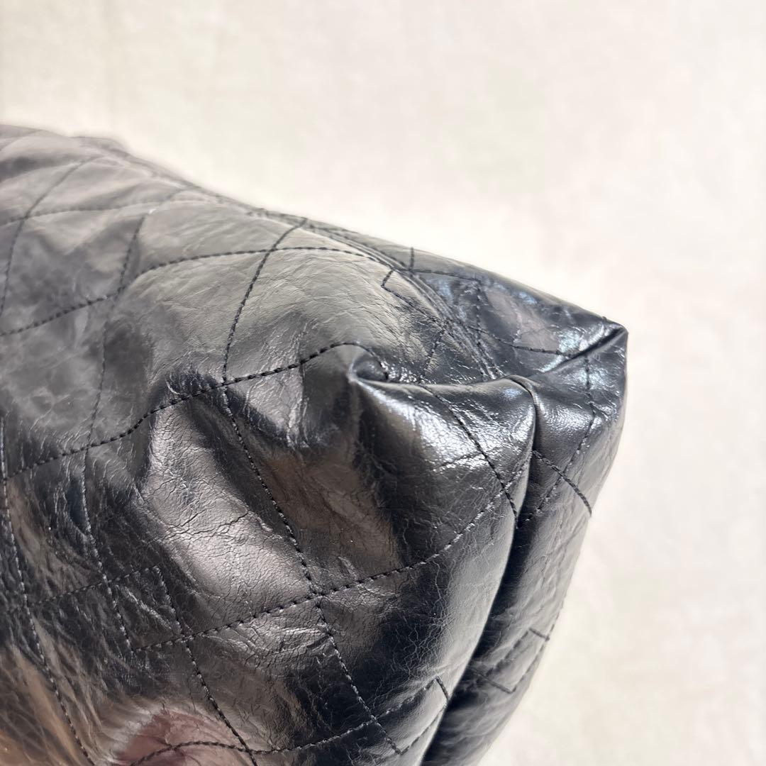 チャールズアンドキース ドゥオ ブレードチェーン ハンドル ホーボーバッグ 黒