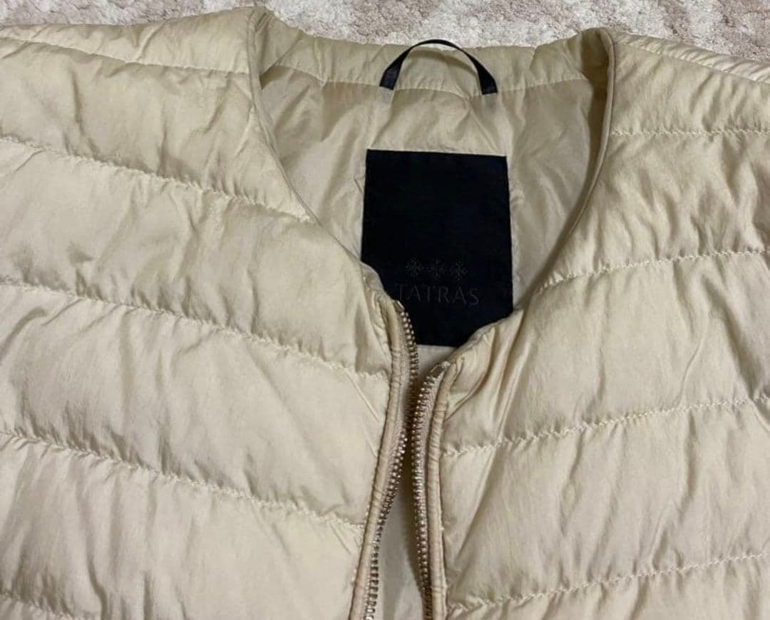 明日まで！TATRAS タトラス NOKO ノーカラージャケット アイボリー