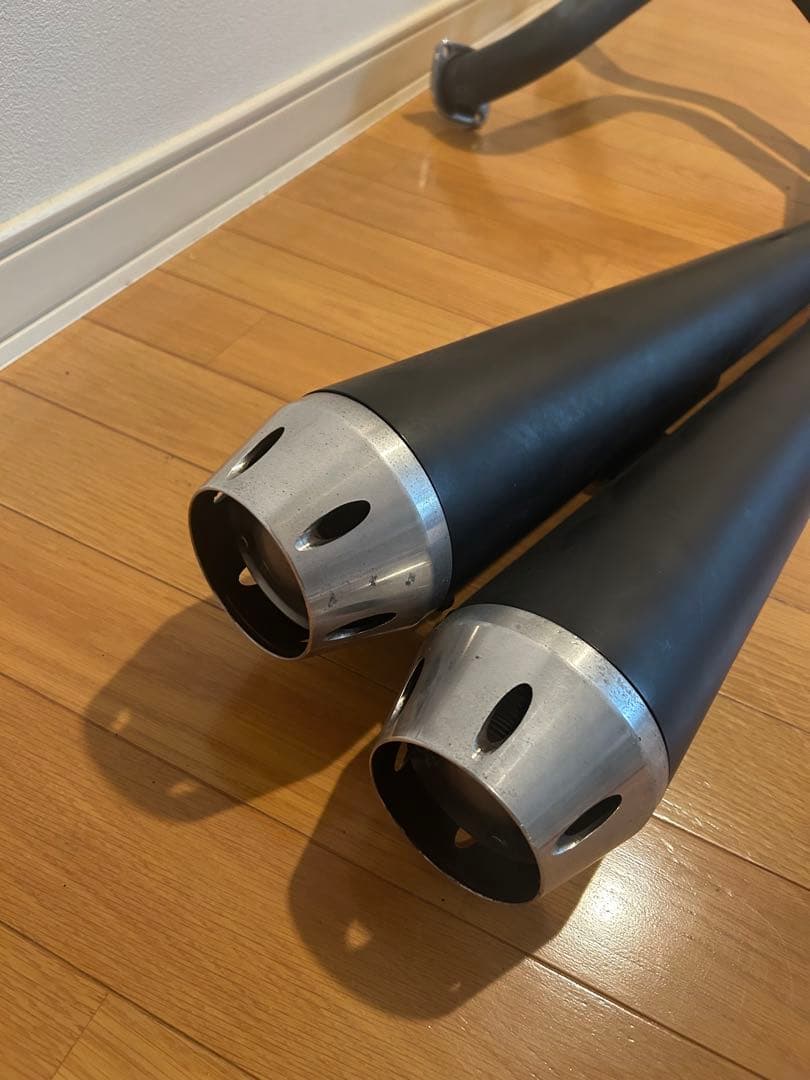 コウタロウ希少!!ハーレーXR1200モータステージフルエキマフラー