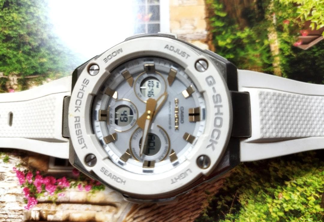 G-SHOCK ホワイト ラバーベルト