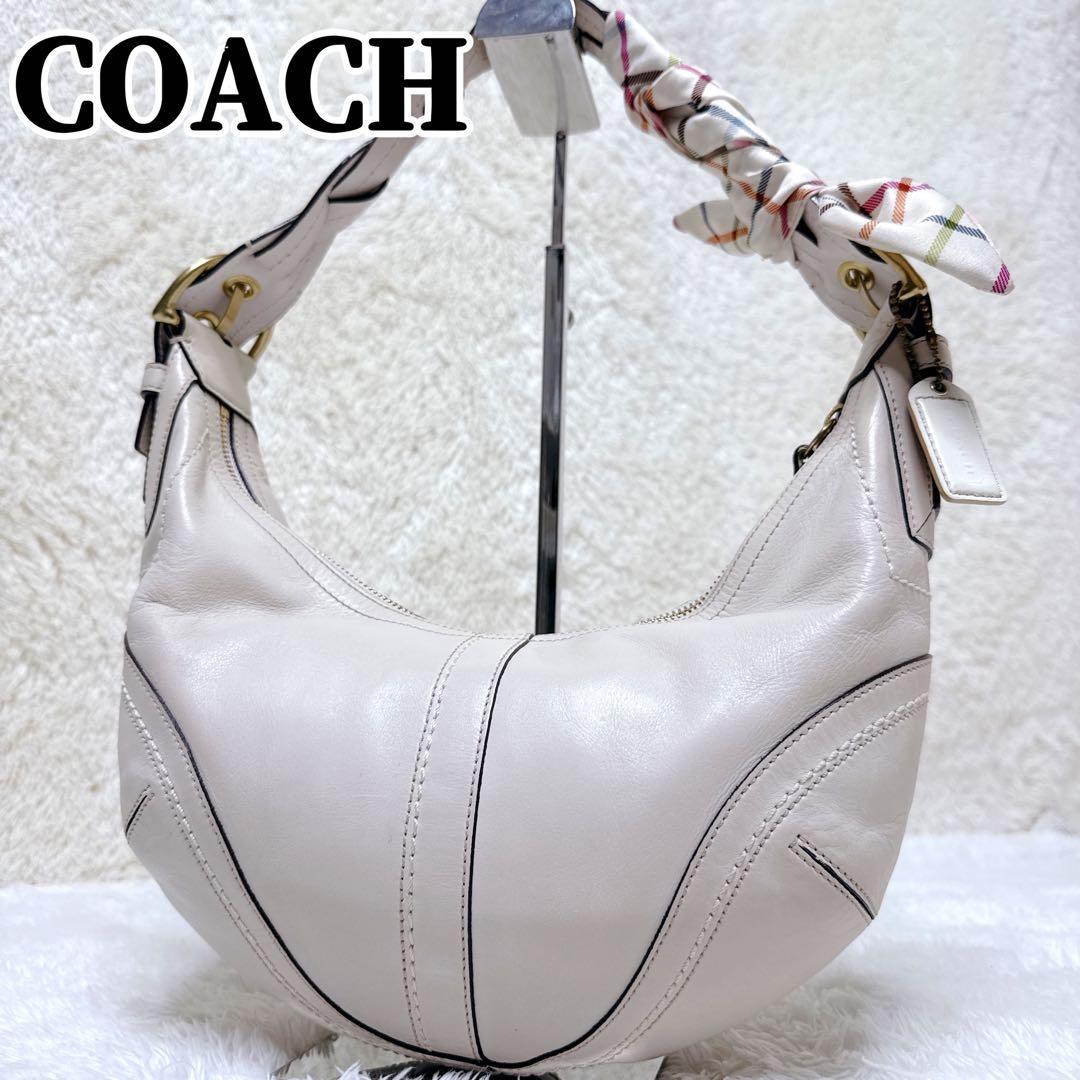 希少✨ COACH コーチ ワンショルダー ハーフムーン ホワイト 編み込み