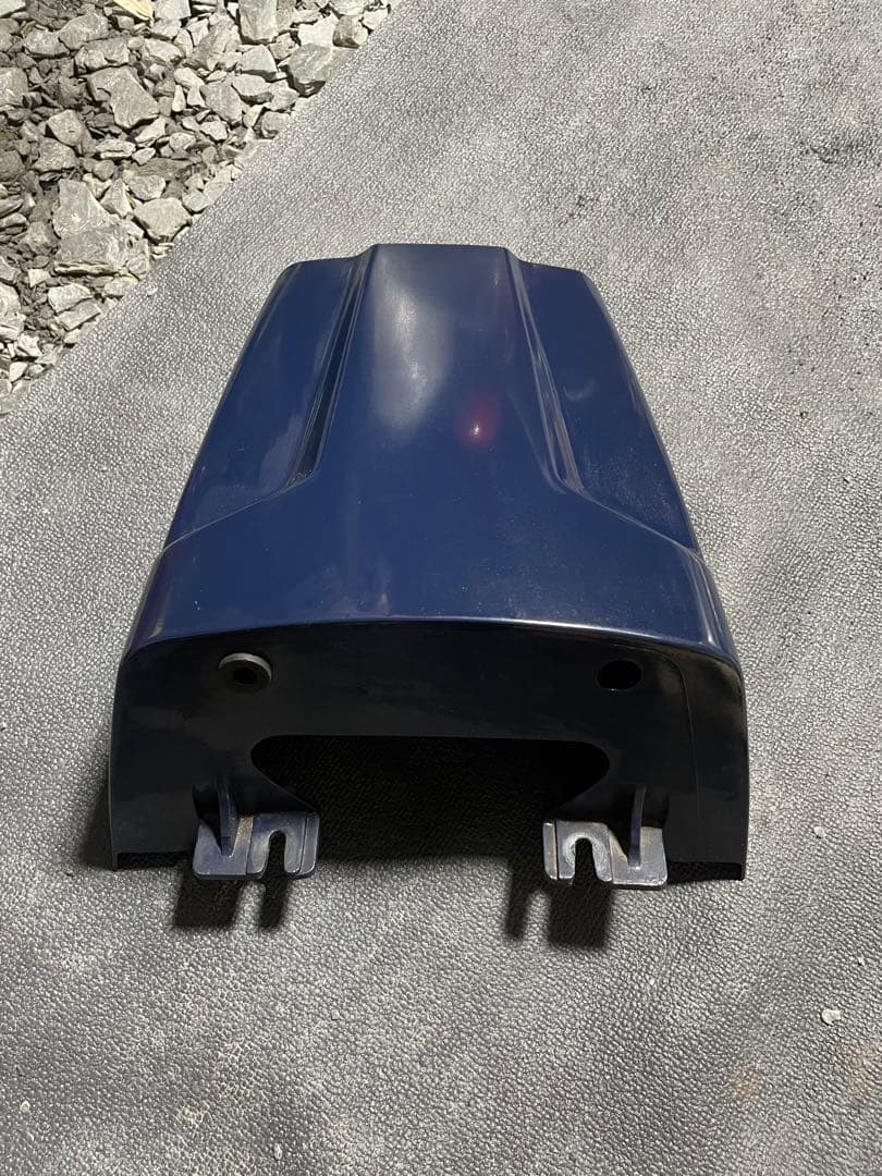 スズキRG250ガンマGJ21Bウォルターウルフ　シングルシートカウル