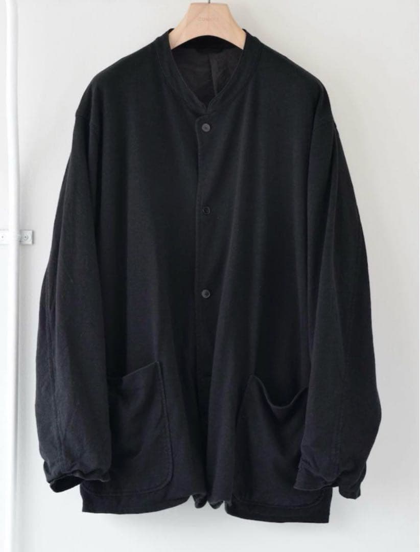 COMOLI コットンジャージー スタンドカラージャケット フェードブラック