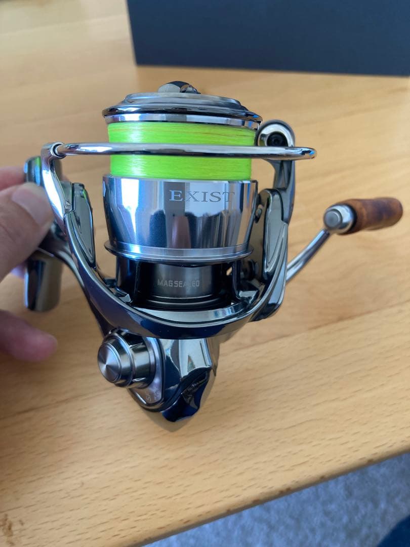 ダイワ スピニングリール イグジスト SF2000SS-H