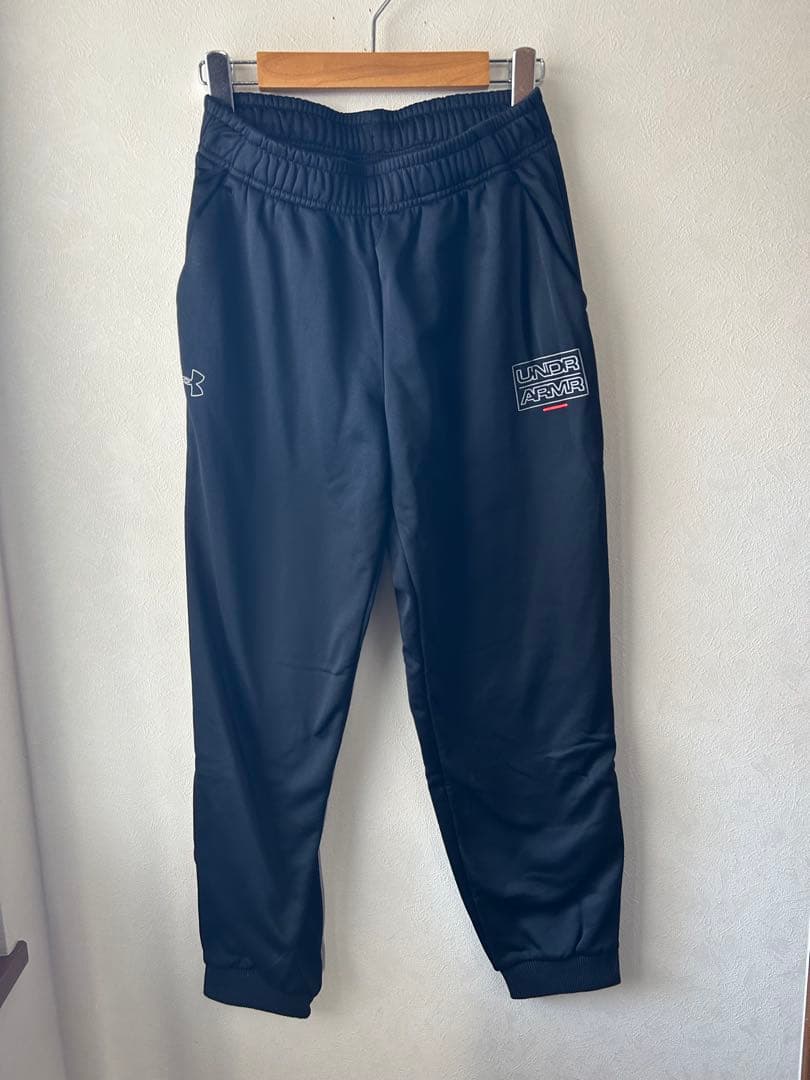 秋冬　アンダーアーマー YXL 10点セット