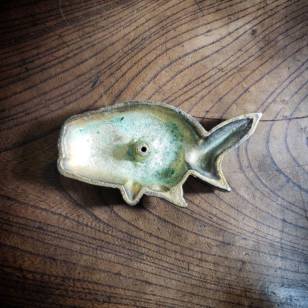 金魚　置物　らんちゅう　ペーパーウェイト　取っ手　オブジェ　インテリア