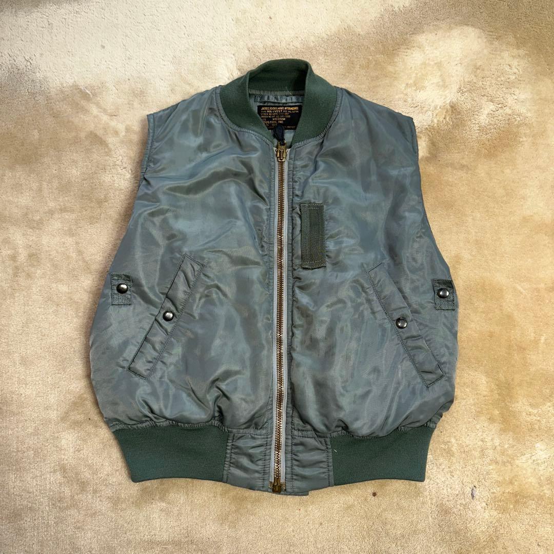 MA-1ベスト　サイズM大きめ