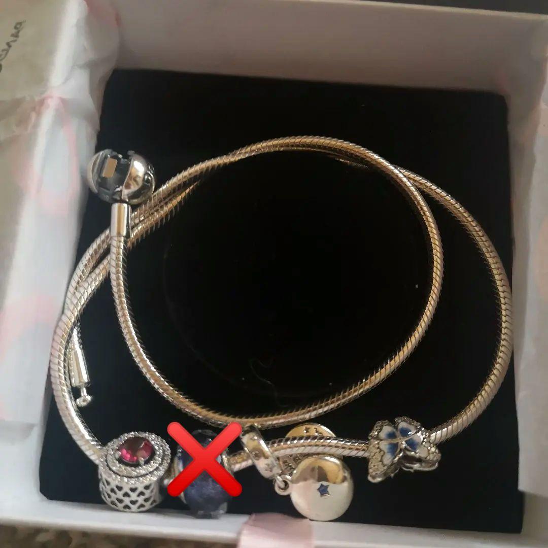 Pandora スネークチェーン　ネックレス チャーム3個付き