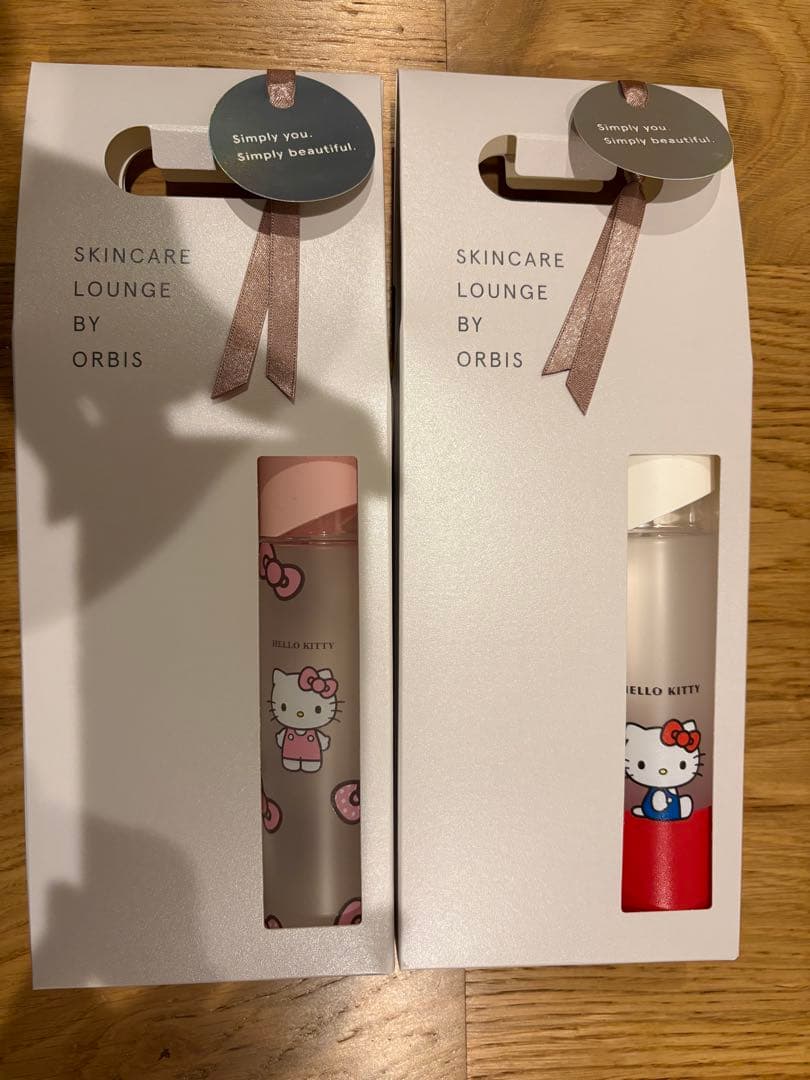 ORBIS オルビス ハローキティ化粧水 RED/PINK ２本セット