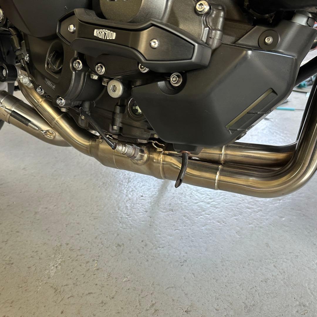 MT-09 XSR900 トレーサー　アクラポビッチ　フルエキゾーストマフラー