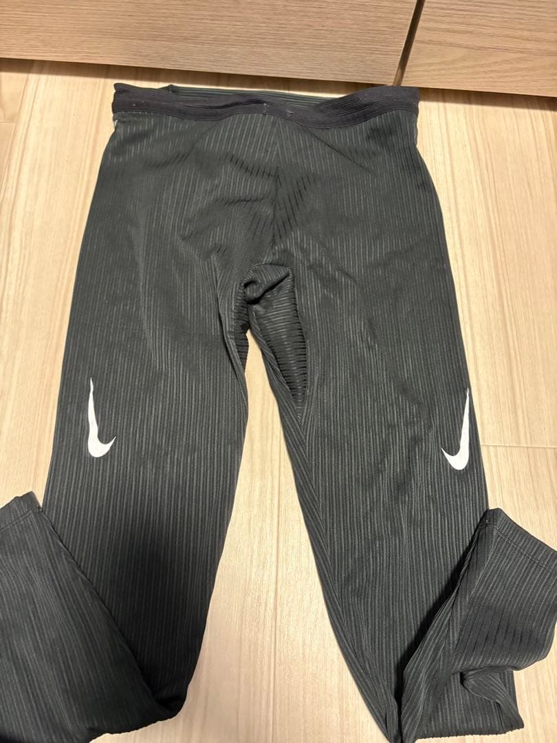 Nike DRI-FIT エアロスイフト　ランニングタイツ　ヴェイパーフライ