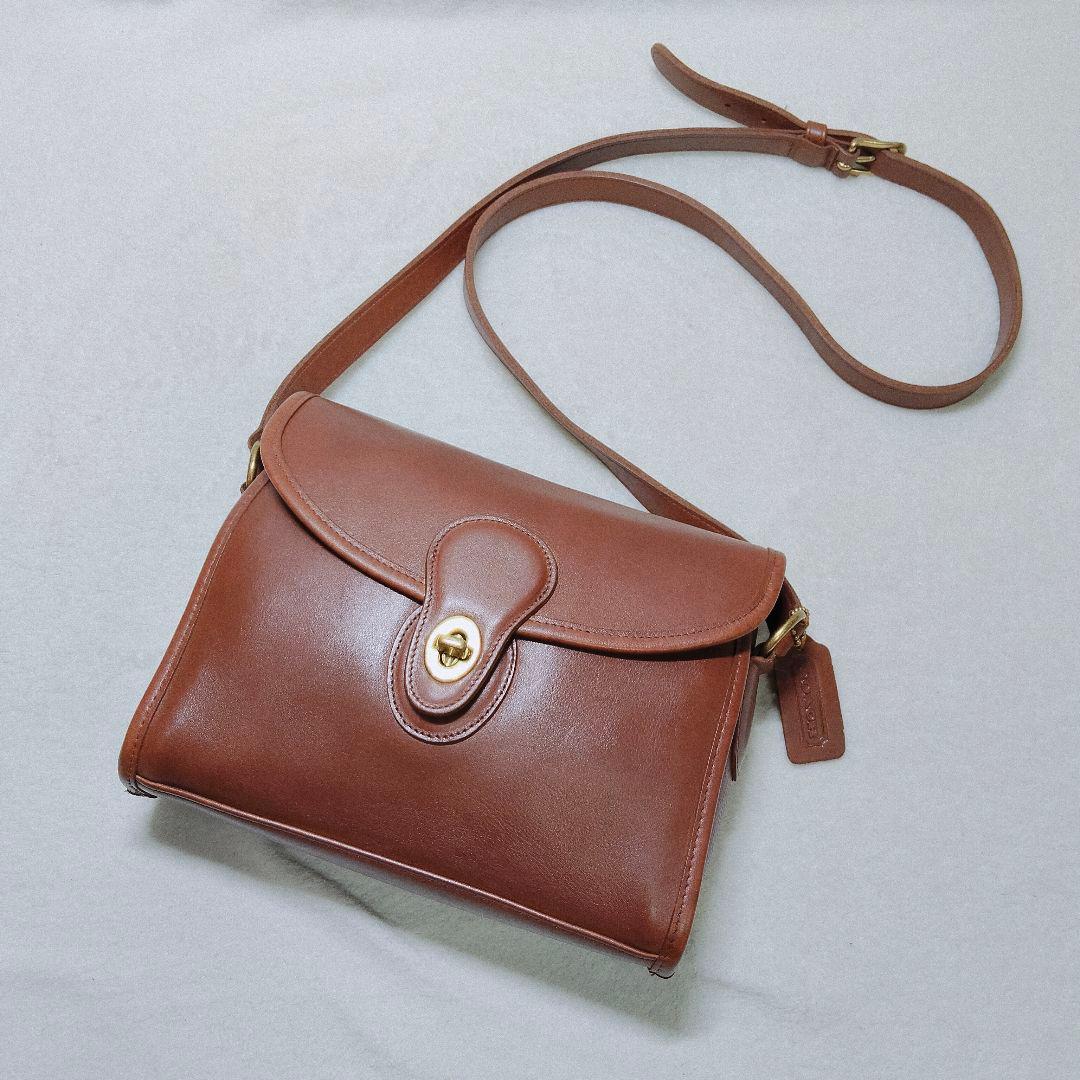 美品 COACH オールドコーチ ショルダーバッグ ターンロック