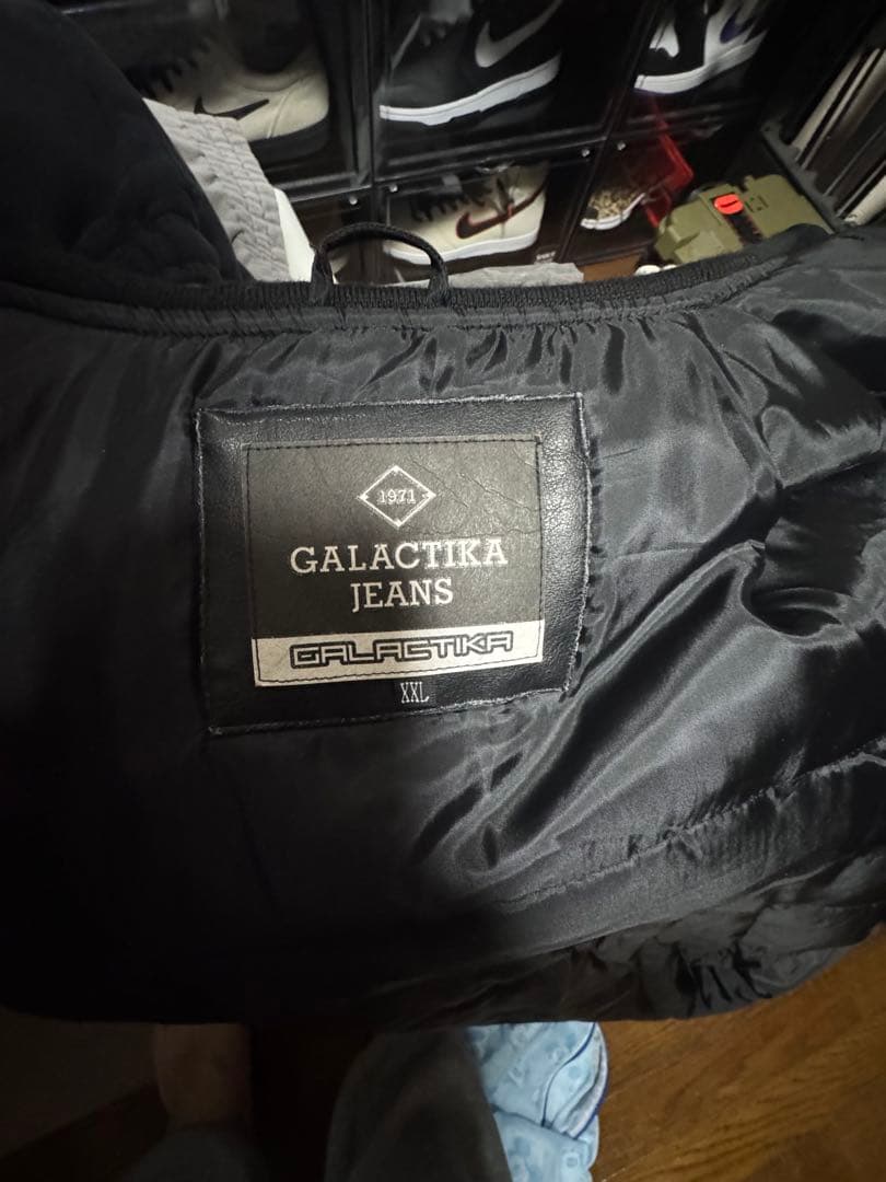 GALACTIKA JEANS スタジャン XXL 黒/ベージュ