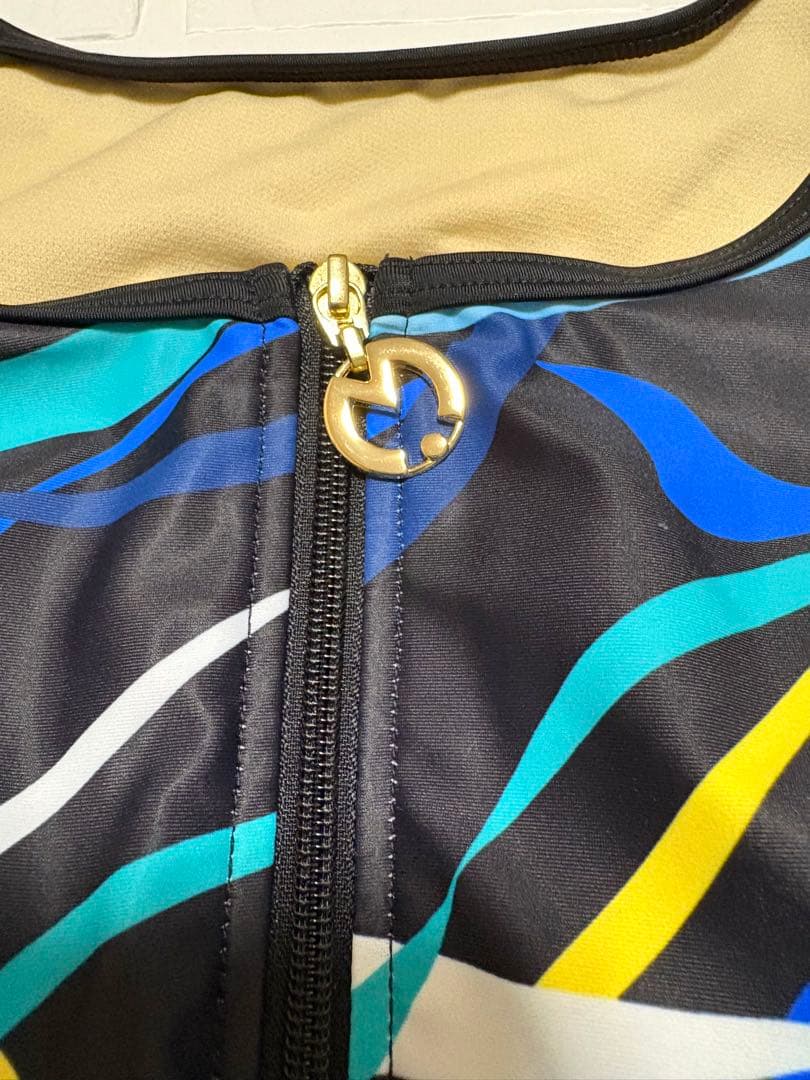 【新品未使用】ミラショーン　レディースフィットネス水着　セパレート　L