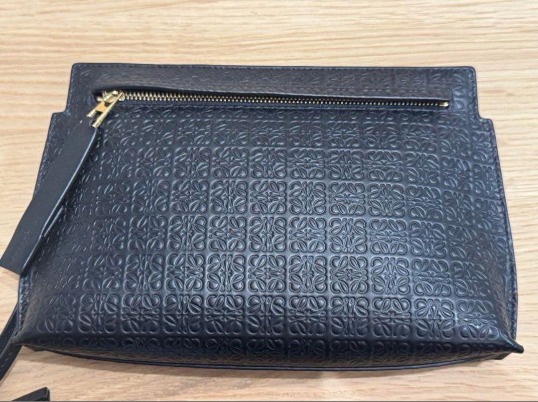 LOEWE ミニポーチ
