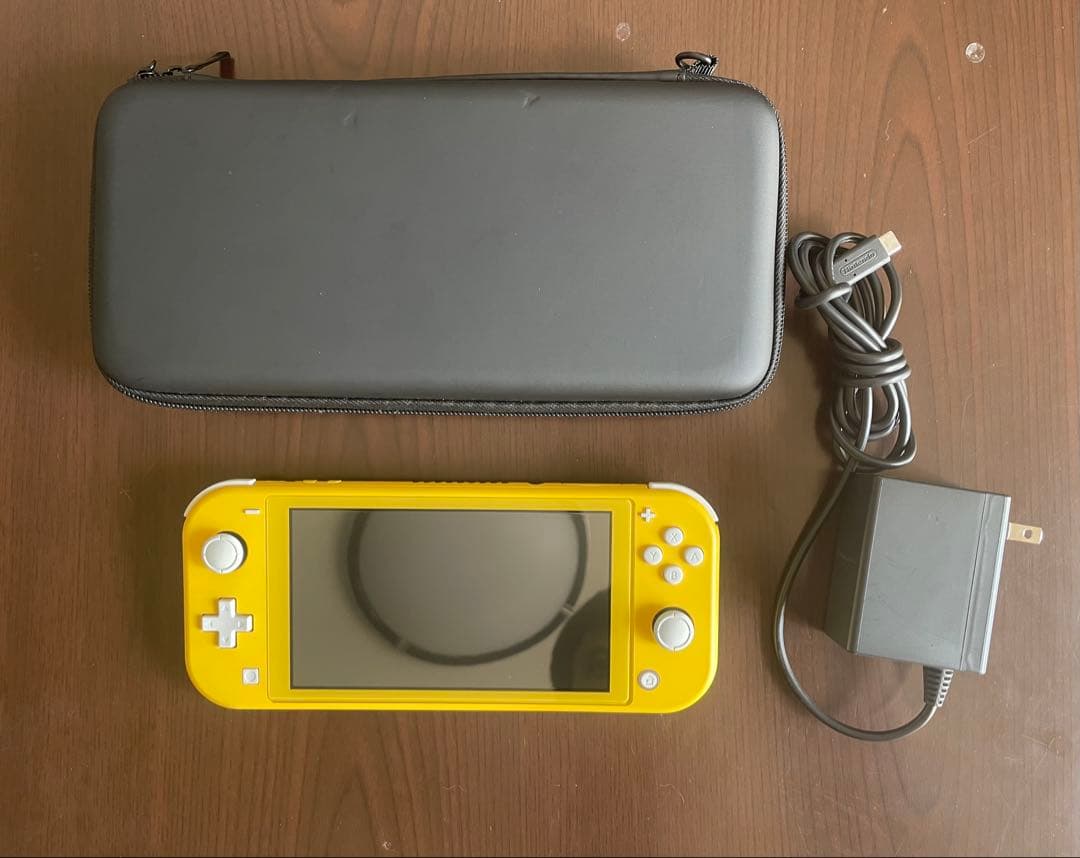 Nintendo Switch Lite イエロー 本体と付属品