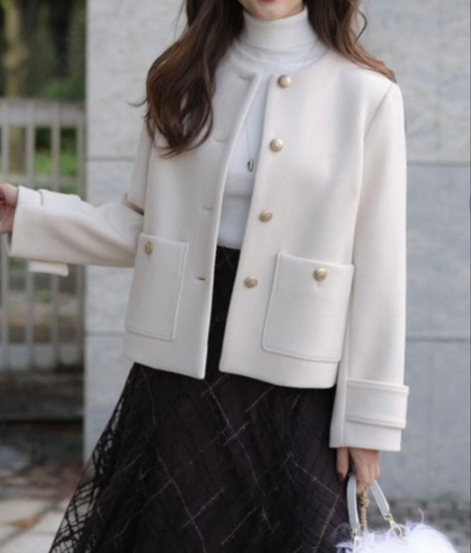 新品　アプワイザーリッシェ　ノーカラーショートコート　金釦　1 ジャケット