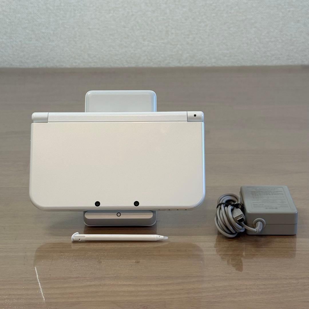 7-062 Newニンテンドー3DS LL パールホワイト