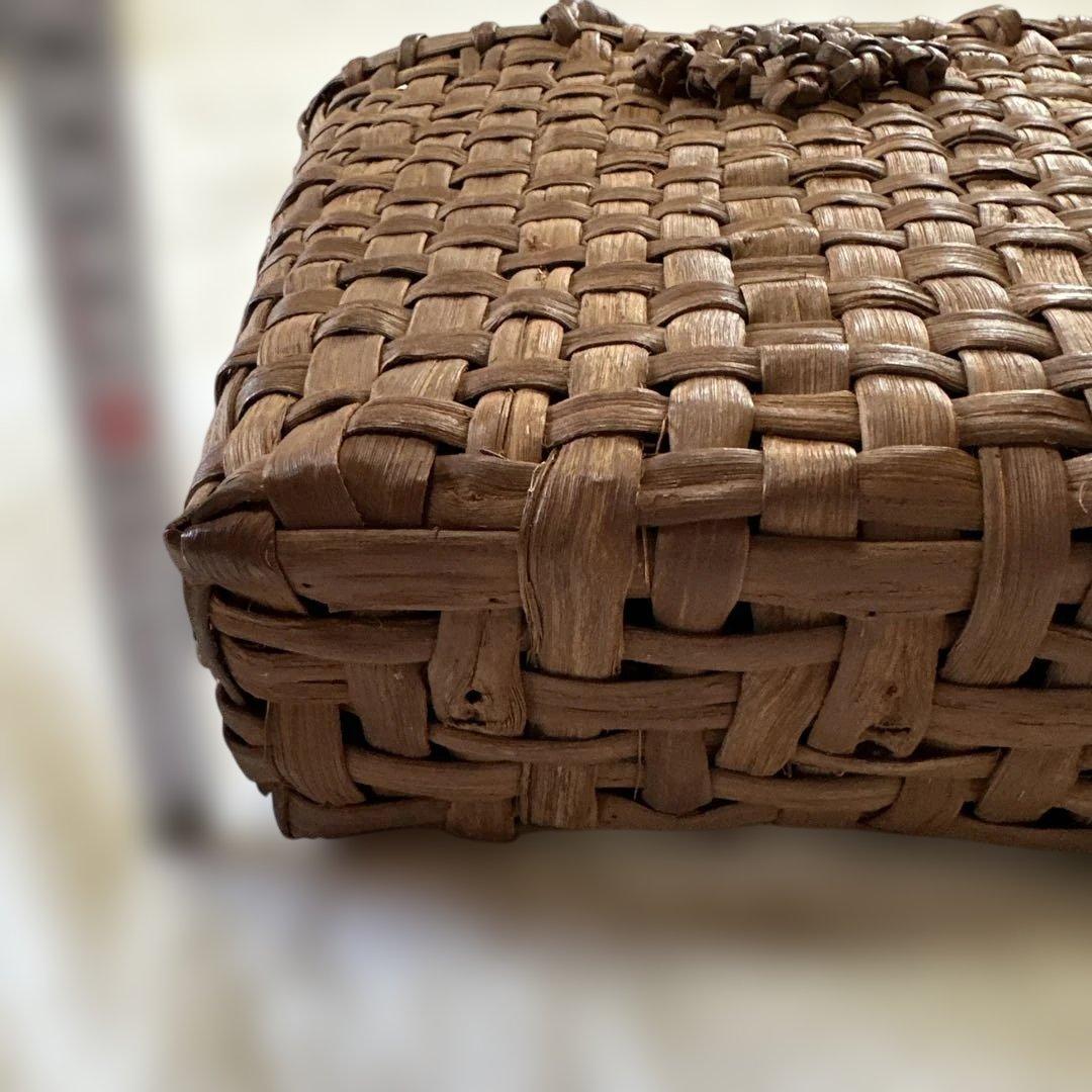 山葡萄の手提げバッグ