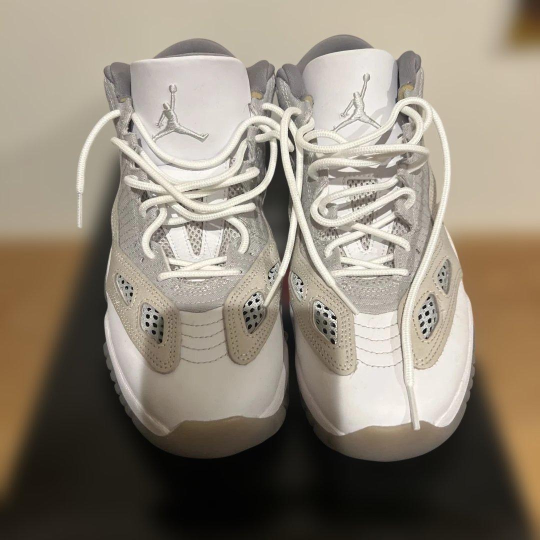 ナイキ エアジョーダン 11 レトロ ロー　28.5