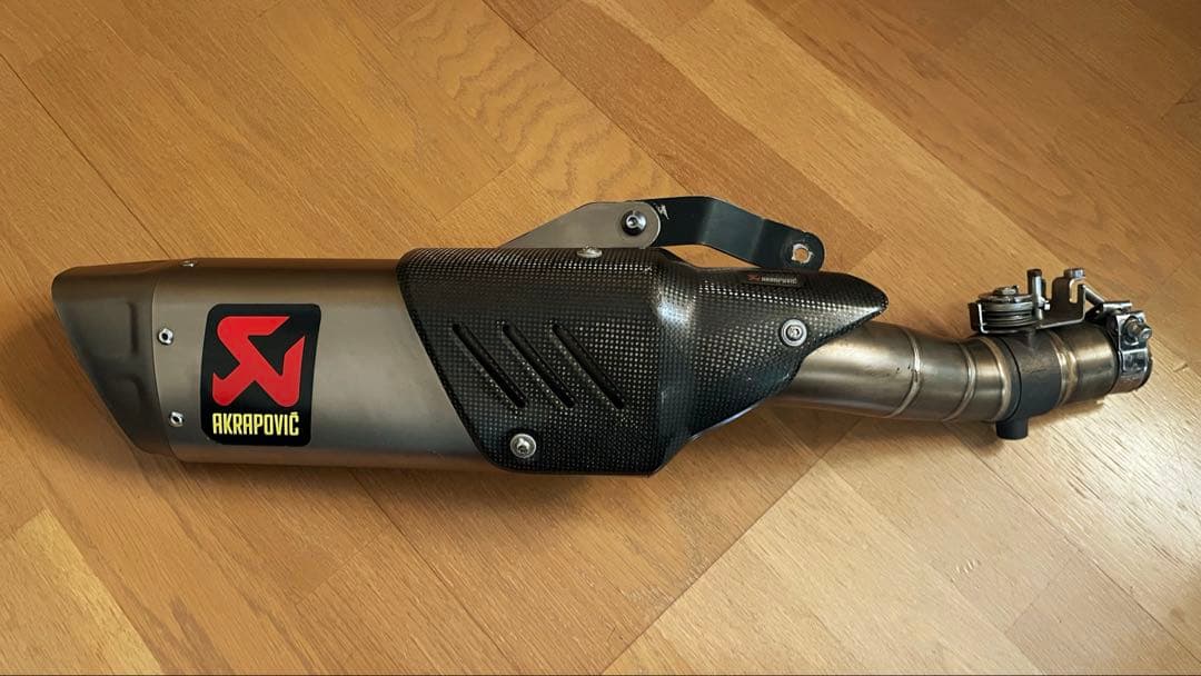 YZF-R6 BN6型 Akrapovic マフラー JMCA認証