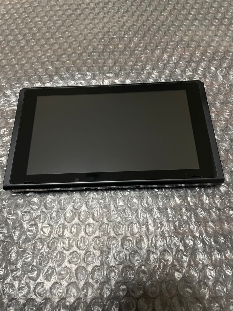 4 Nintendo Switch 本体　初期型
