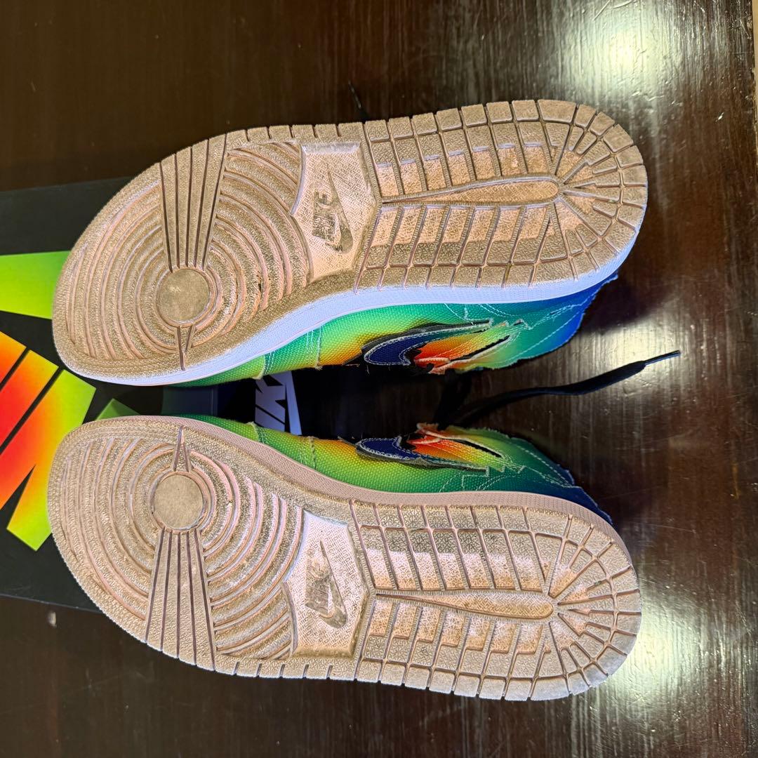 J Balvin × Air Jordan1 High OG \"Rainbow\"