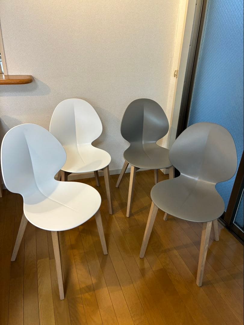 カリガリス　バジルチェア 木製脚　4脚セット