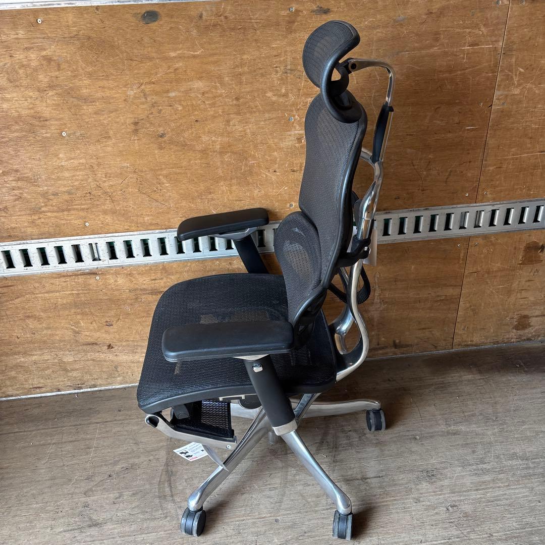 Ergohuman エルゴヒューマンプロオットマン内蔵型