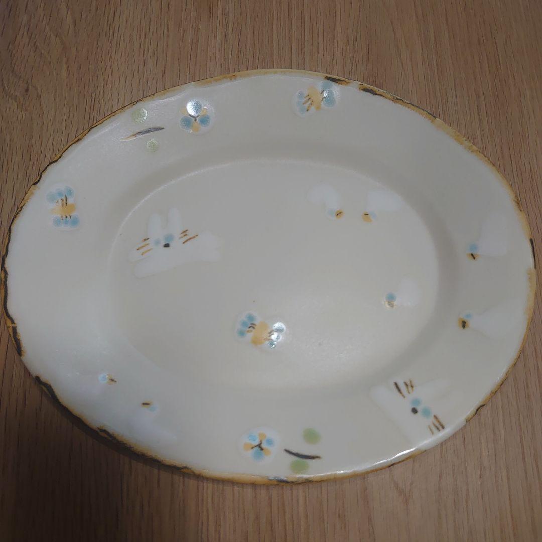 石木文さん　オーバル皿　ホワイトガーデン