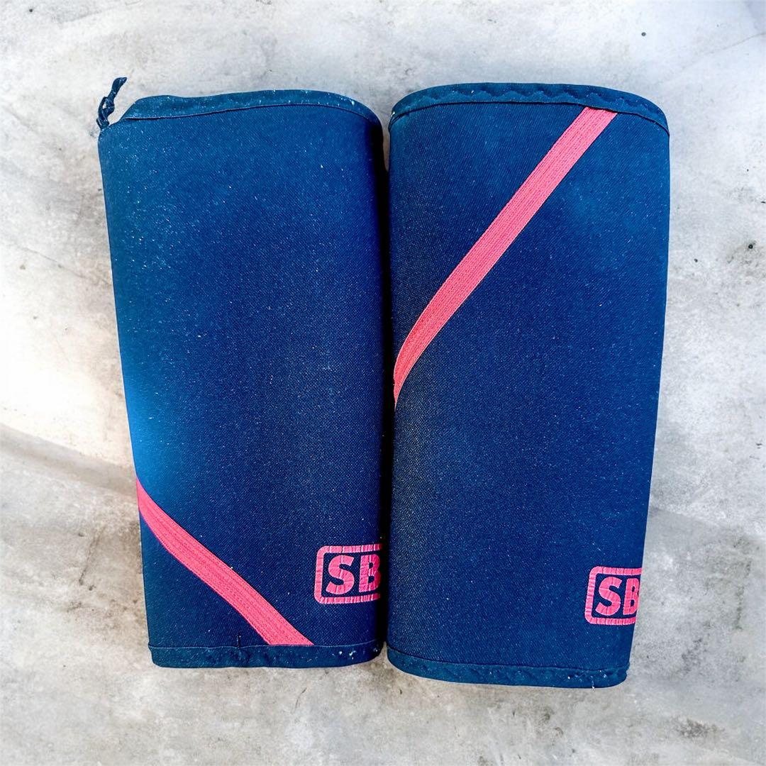 SBS ニースリーブ　Mサイズ　黒