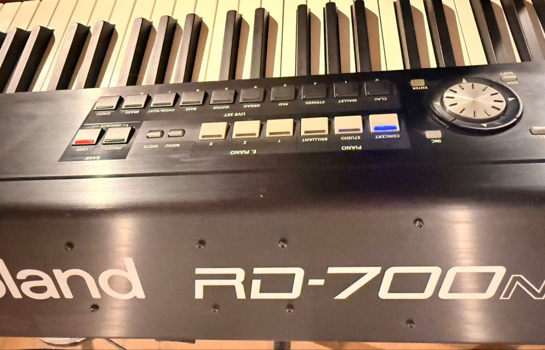 Roland RD-700NX ステージピアノ｜送料込み｜動作良好